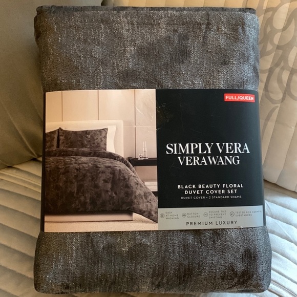 Simply Vera, Vera Wang, Full/ Queen Duvet Cover & 2 Standard Sham Set, MSRP $160